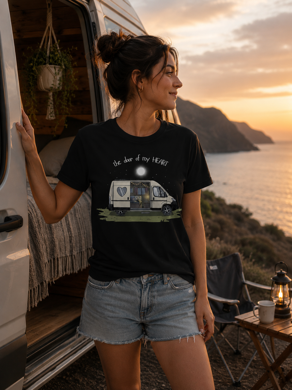 T-Shirt – The Door Cream